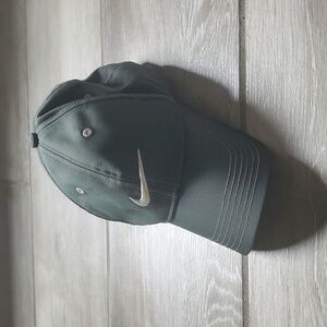 Nike Golf Adjustable Hat | Gray Nike Hat